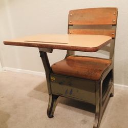 Antique Shool Chair 