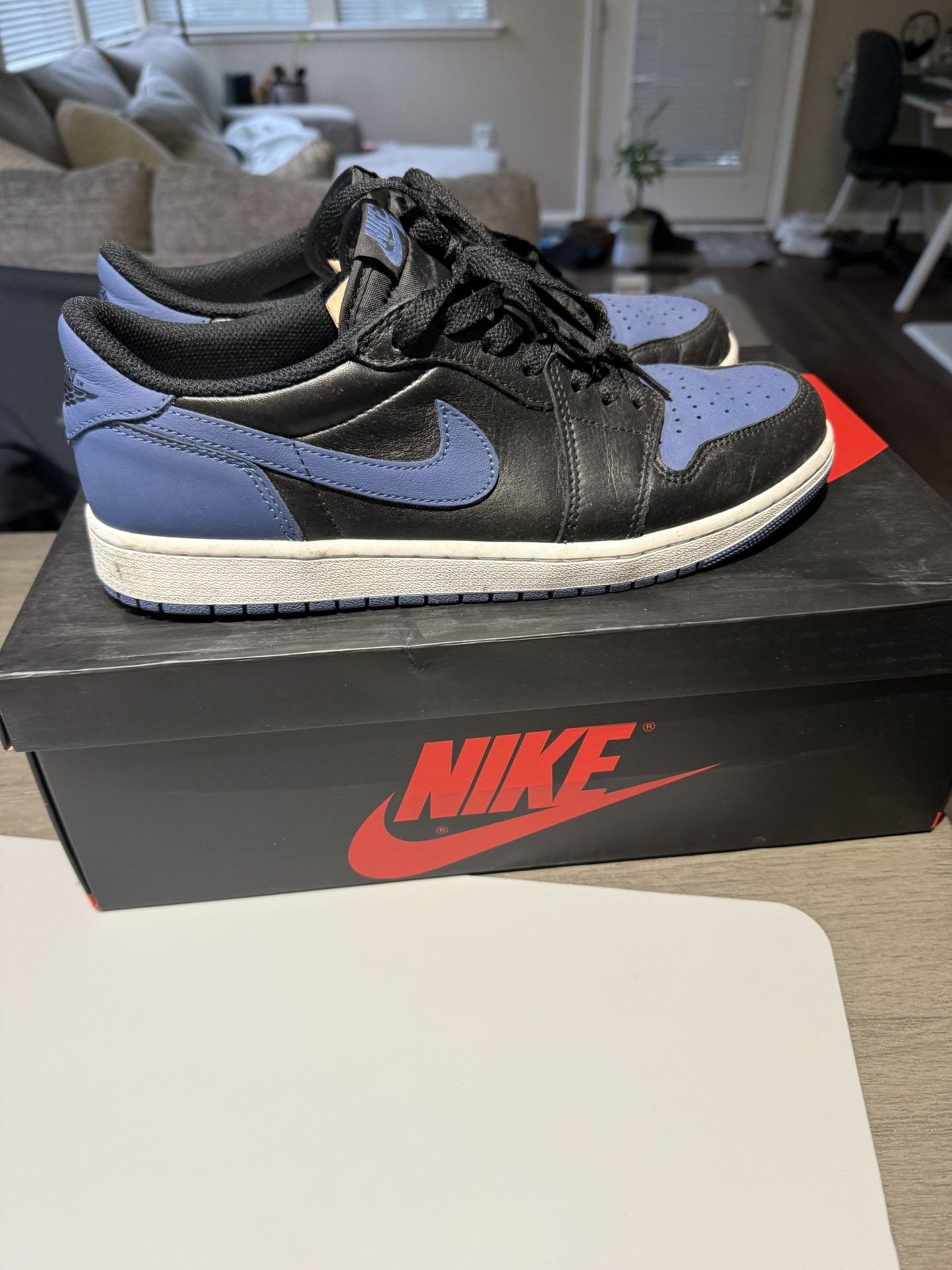Worn Men’s Nike air Jordan 1 Low Mystic Sz 10.5