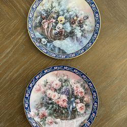 Vintage Lena Lou Roses Plates 