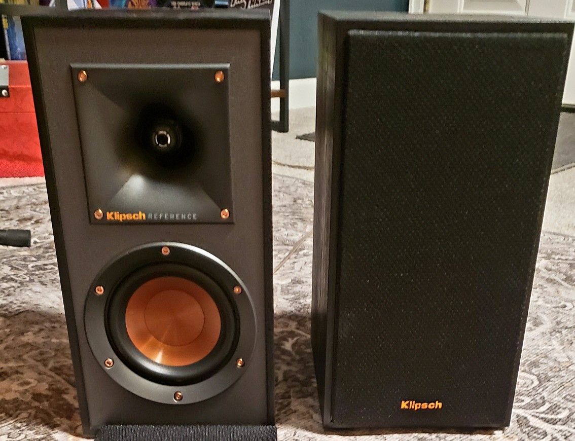 Klipsch 50 Watt Bookshelf Speakers