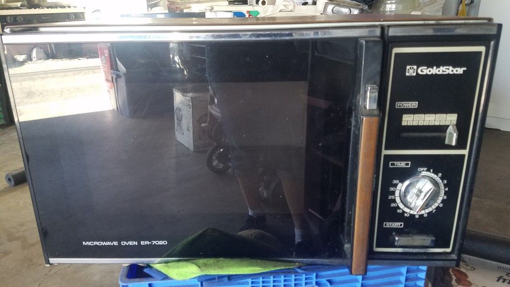 Microwave