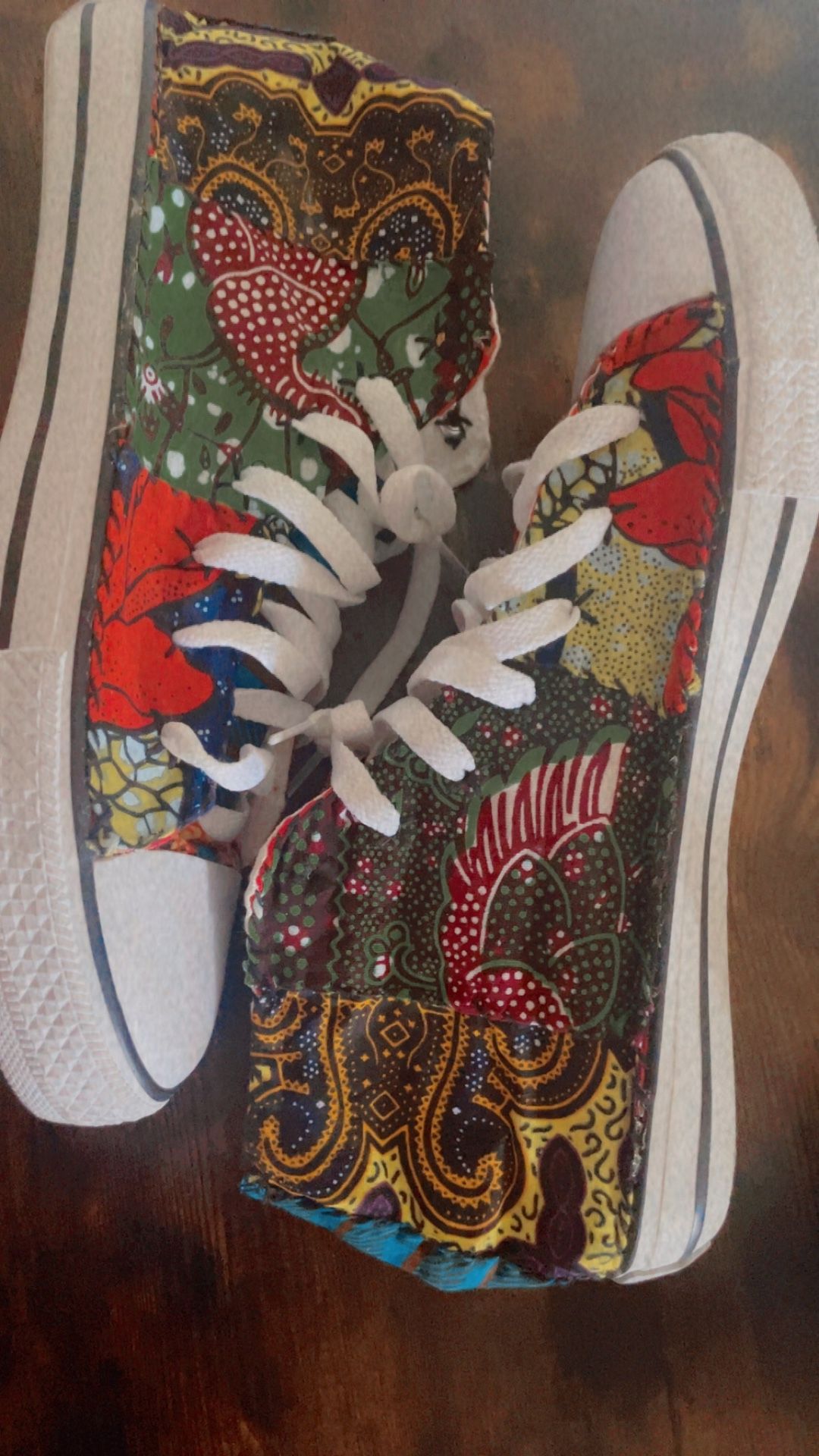 Custom-Made High top Converse