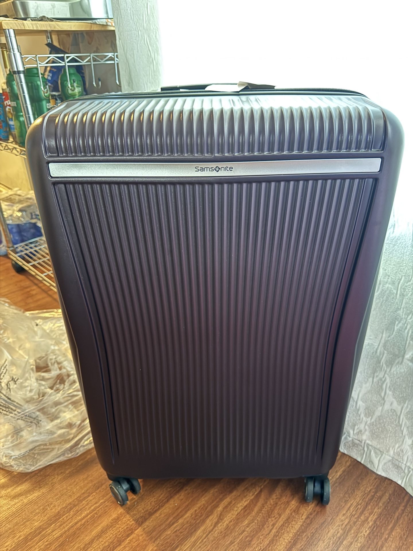 Samsonite Blackstone 27in