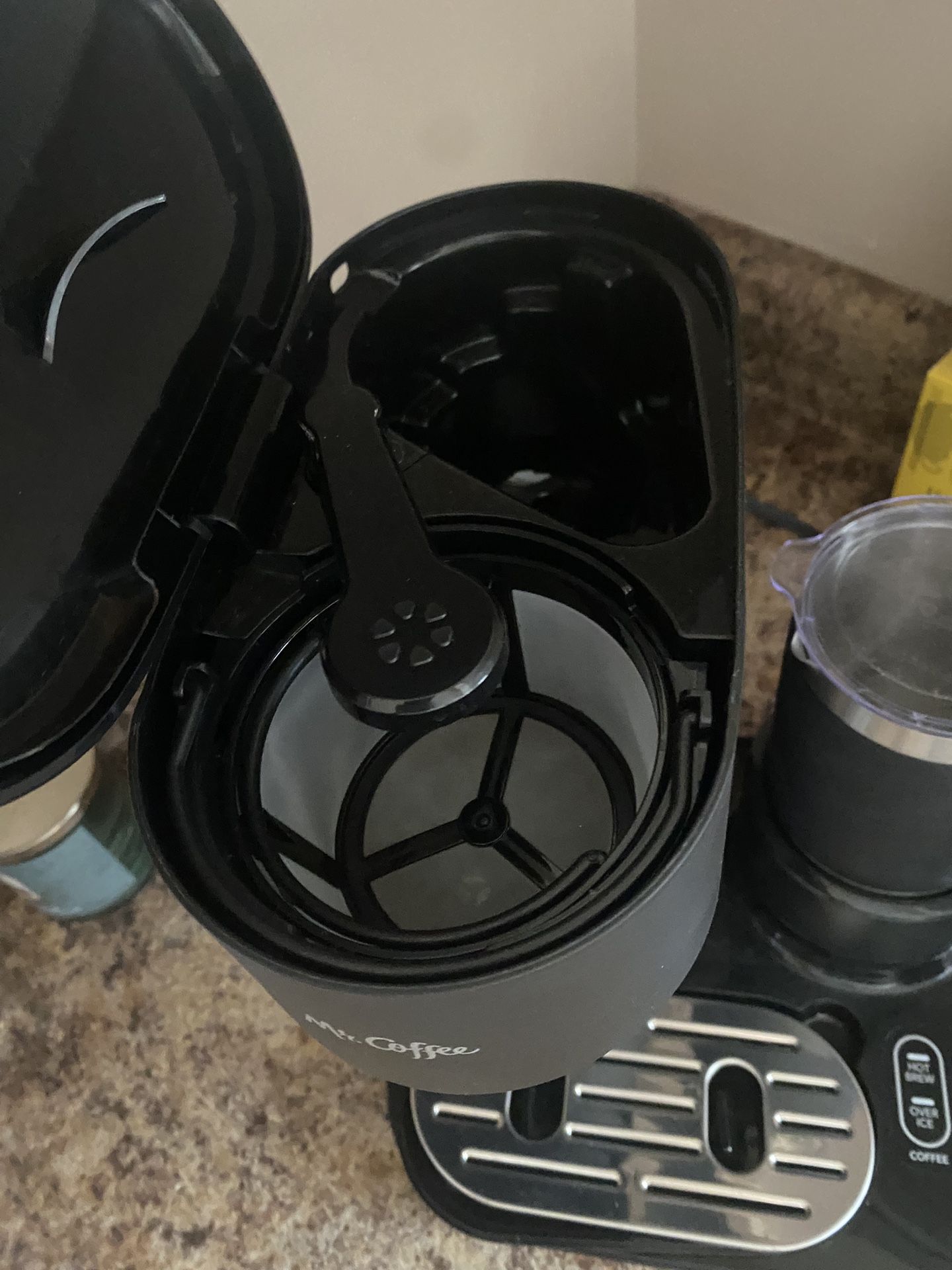 Mr Coffee 4 In one Iced/ Hot Latte Maker