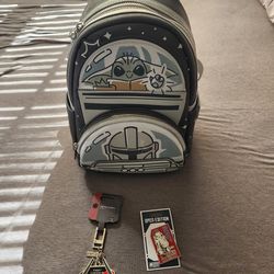 2024 Disney Parks/Star Wars Mandalorian Grogu Loungefly Mini Backpack (NWT) (Comes With Pin And Keychain)