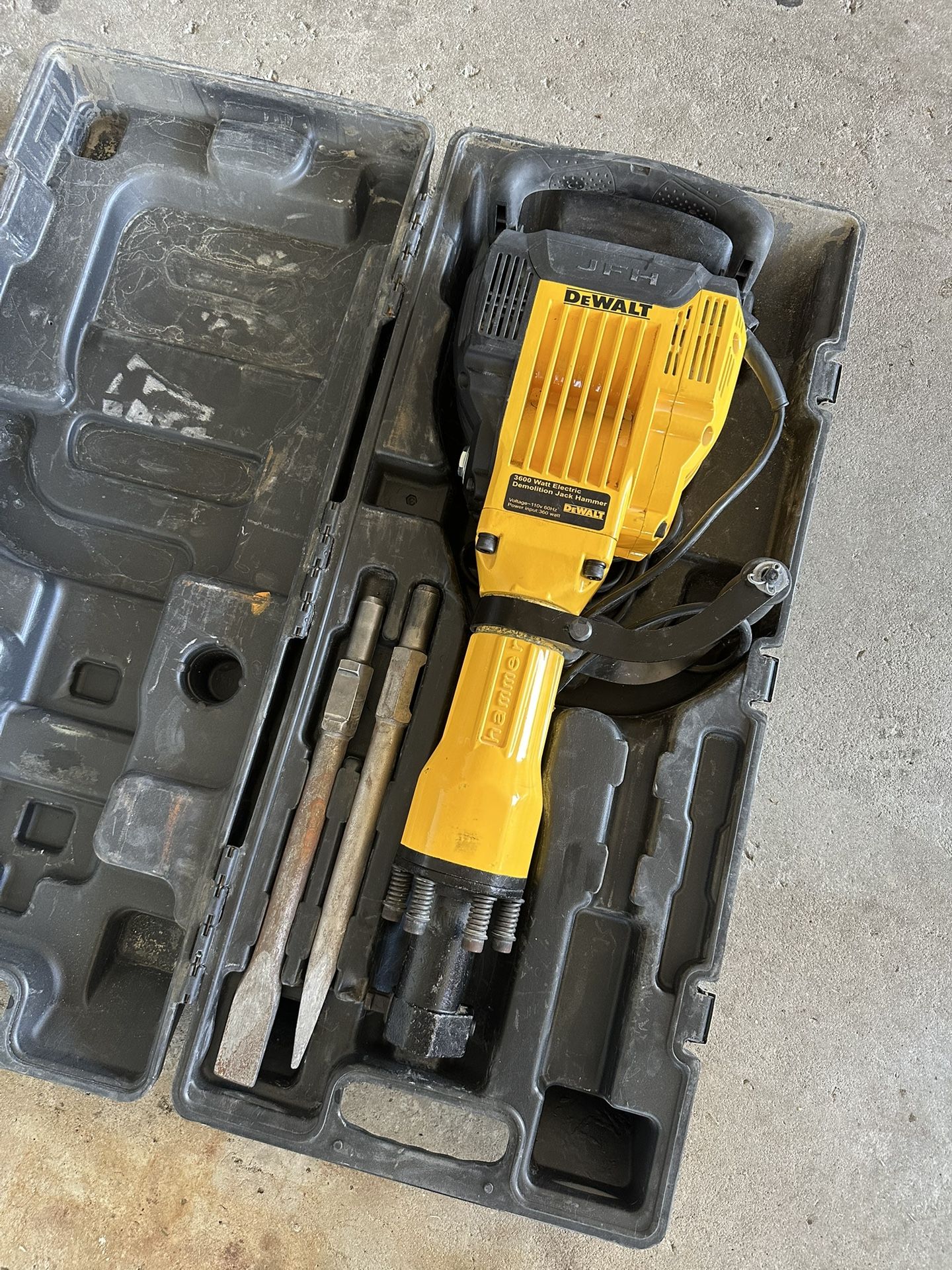 Dewalt demolition hammer