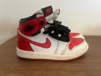 Jordan 1s retro child size 11c