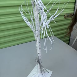 Lighted Decorative Tree – LED Indoor Decor