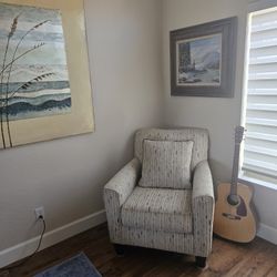 Arm Chair 