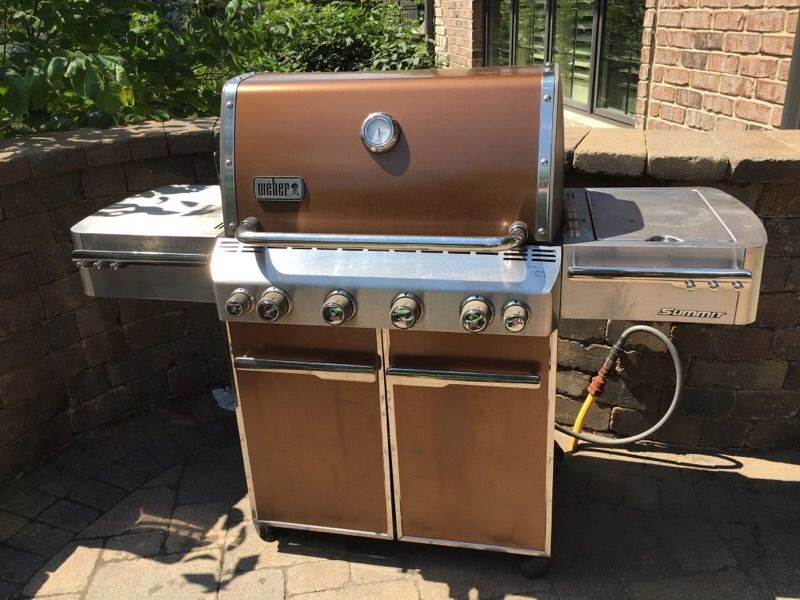 Weber "Summit Series" bronze grill