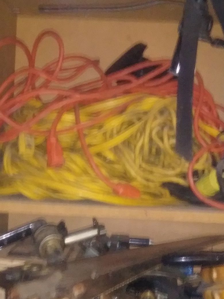 Qty. 5 -- 50/100 Ft. Extension Cords