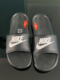 Women Nike sandals size 7