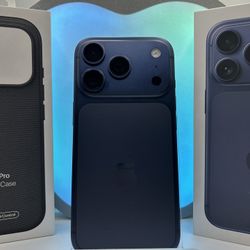 Deep Blue iPhone 17 Pro 256GB T-Mobile/Metro Locked Used Authentic + Techwoven case