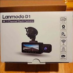 4k 3 Channel Dash Cam 5G WiFi Front Rear Inside Night Vision - Lanmodo D1