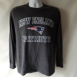 New England Patriots men's gray long-sleeve T-shirt size M 