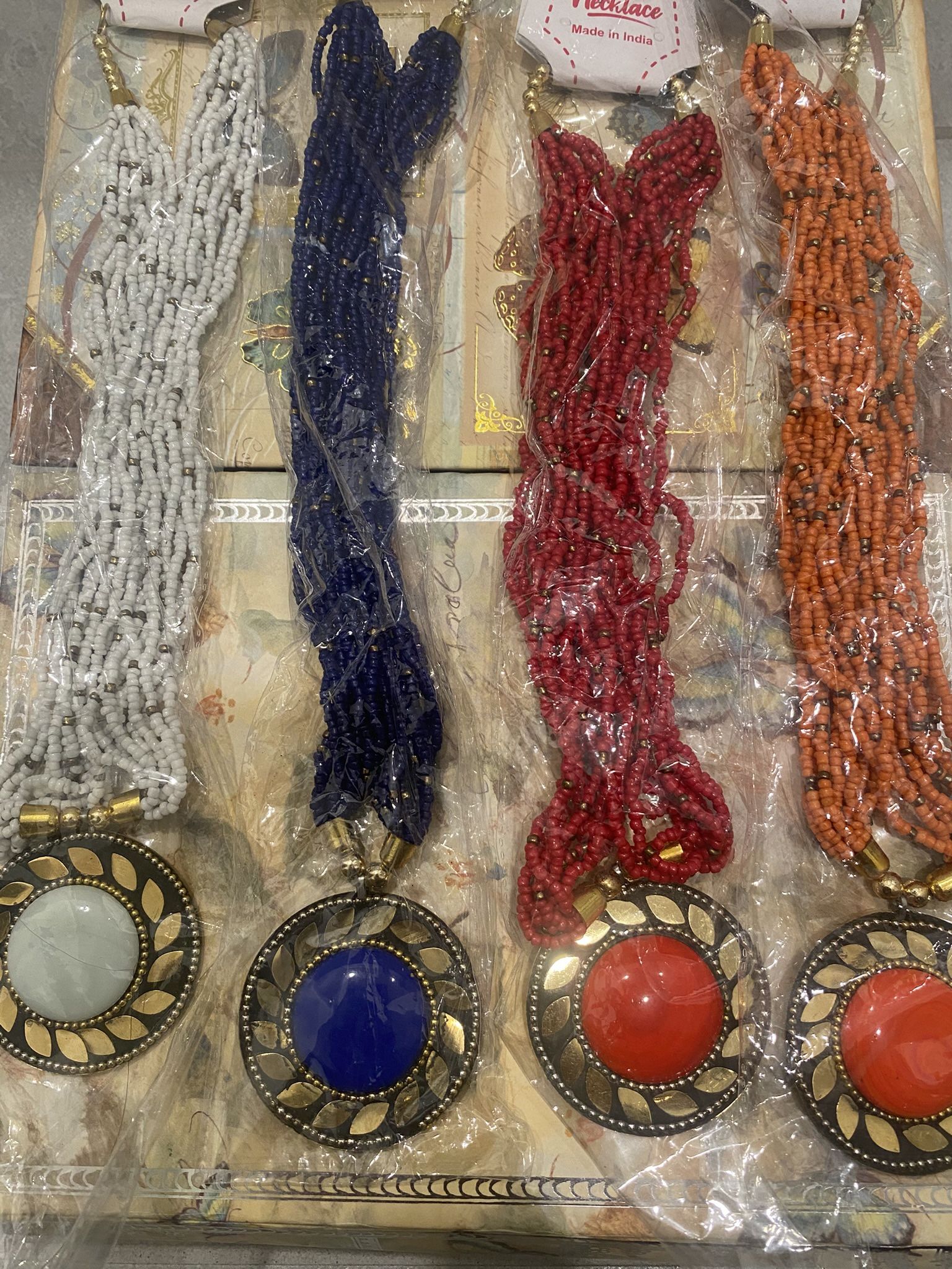 Stylish Womens And Girls Choice Beads Brass necklace