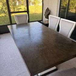 Dining room table