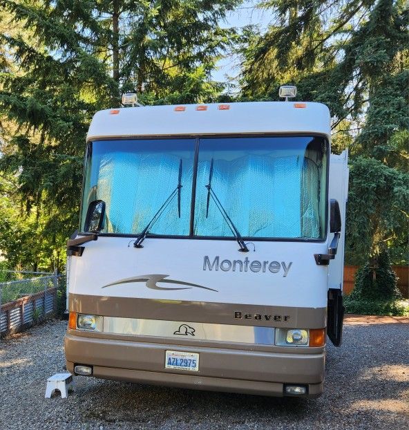 2000 Beaver Monterey