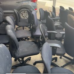 Desk Chairs 