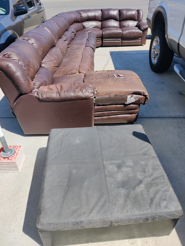 Free Leather Come Get It Today Couch Sofa Recliner Hida bed Sleeper Sectional Outman For Sale Best Offer