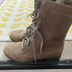Eddie Bauer Women’s Boots