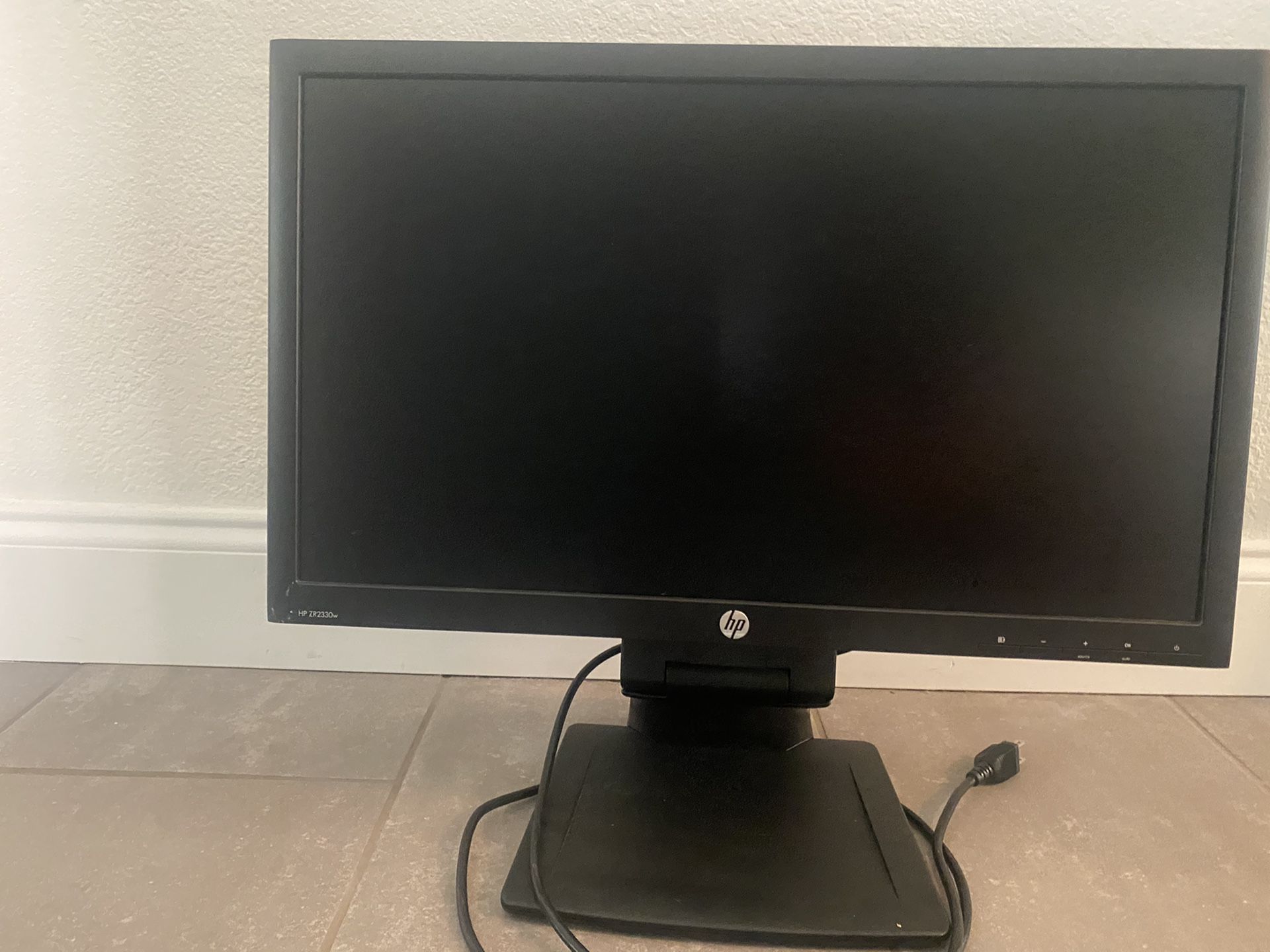 HP 23” Computer Monitor