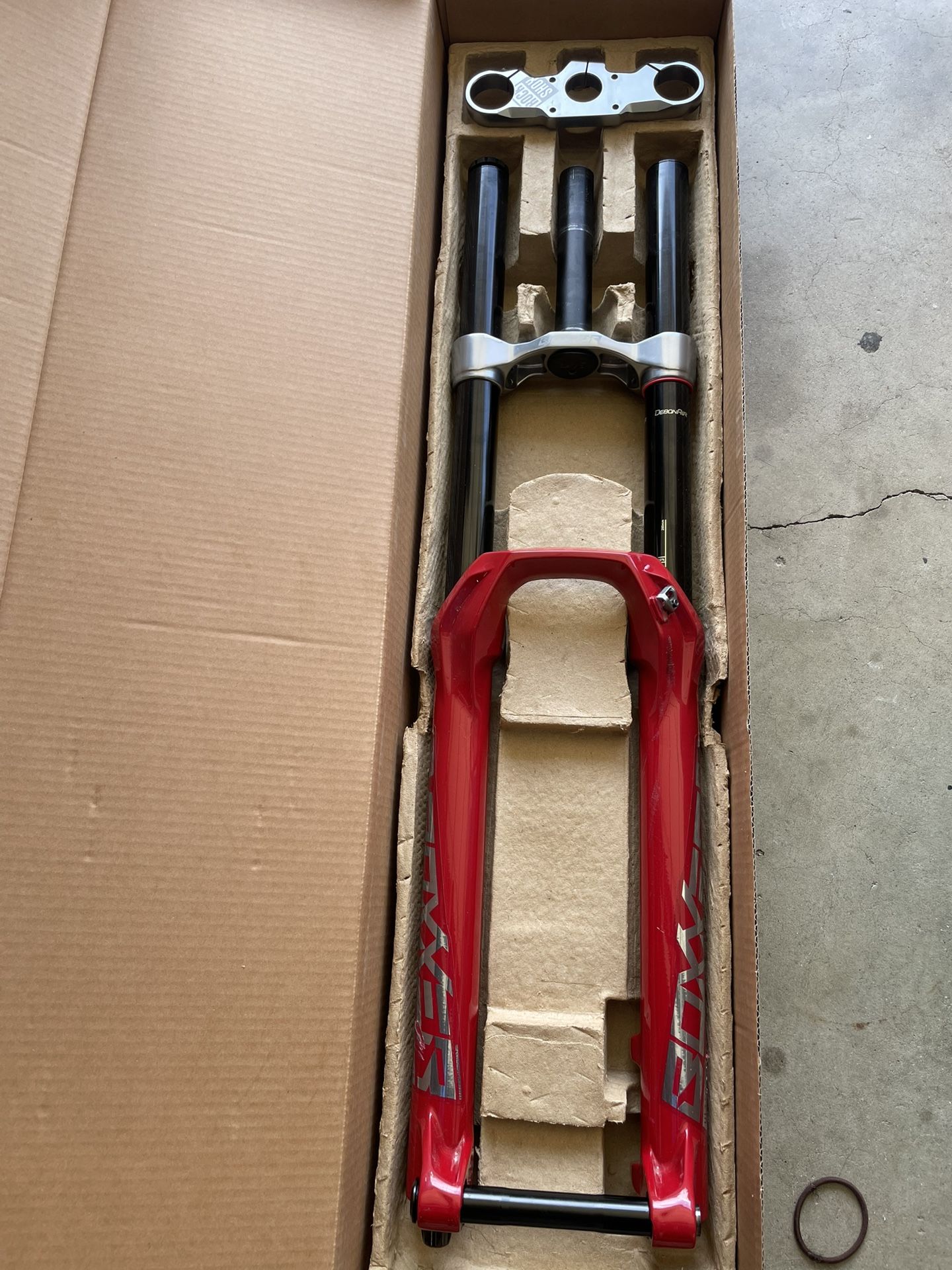 2020 Rock Shop Boxxer Dual Crown Fork 29”