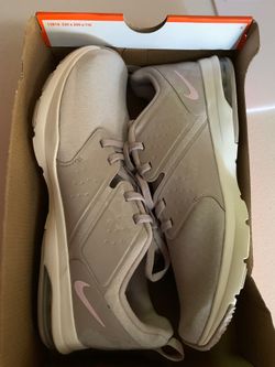 Brand new siz 12. Women’s Nike air Bella TR. new in box.