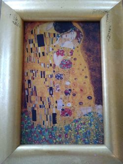 Kiss, The Klimt , Gustav. 1862 This art piece