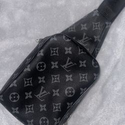 Men’s Side Bag