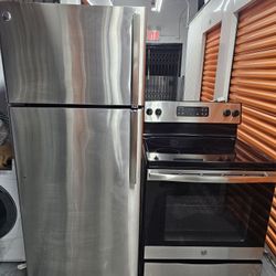 Refrigerator 28 Inch  I Estufa  30 Electric GE 