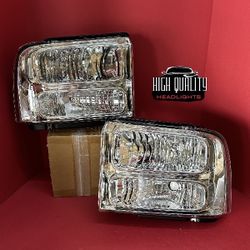 Ford F250  2005. 2007 Headlights.