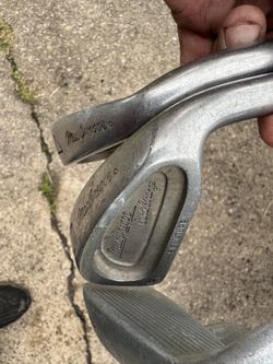 Set Of Rt Handed Golf Clubs