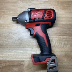 Milwaukee M18 18V Lithium-Ion 1/2 in. Cordless Impact Wrench W/ Pin Detent (Tool-Only)