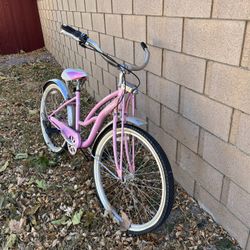 26”  GIRL SCHWINN BEACH CRUISER 