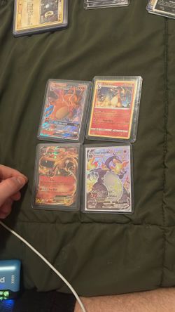 Charizard Bundle, Mint Pokemon
