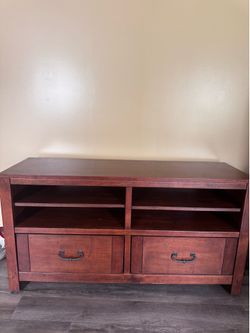 Tv stand