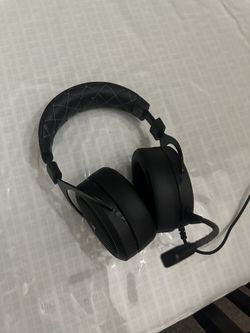 Corsair HS60  Surround Gaming Headset