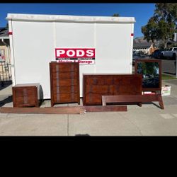 Mid-Century Modern:5-pc Bedroom Set (OBO) Now $200.