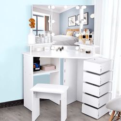 Corner Vanity Desk with 3 HD Mirrors and Lights, Makeup Dressing Table with Outlet, Vanity Station with 3 Color Lighting, Adjustable Brightness, 5 Rot