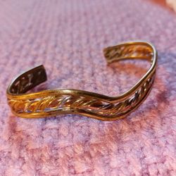 Multi-toned Metal Braided Bracelet