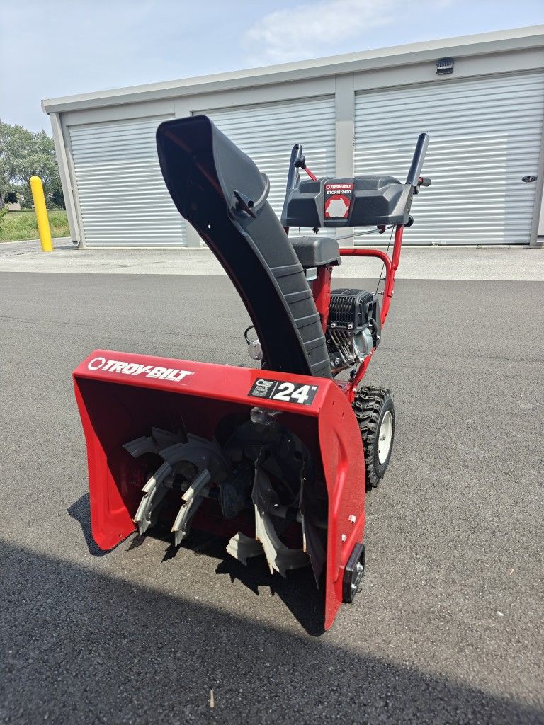 Troy-Bilt Storm 2420 24-inch Two-Stage Gas Snow Blower