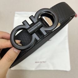 Ferragamo Black Belt With Box New 