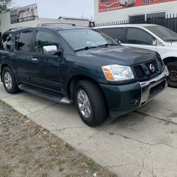 2004 Nissan Armada