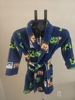 Minecraft Kids Robe. Size 8