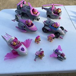 Paw Patrol, Skye's Vehicles