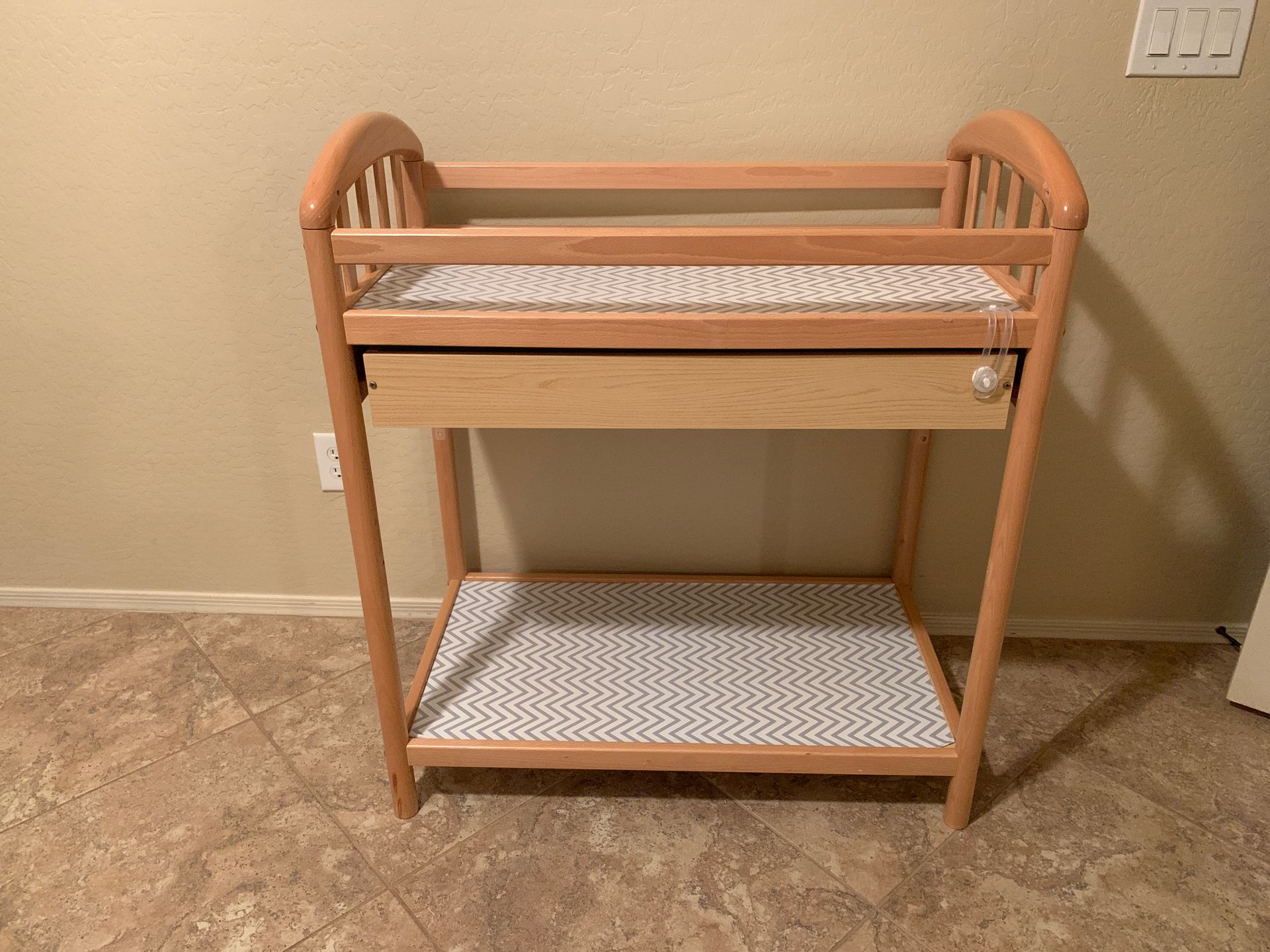 Changing table