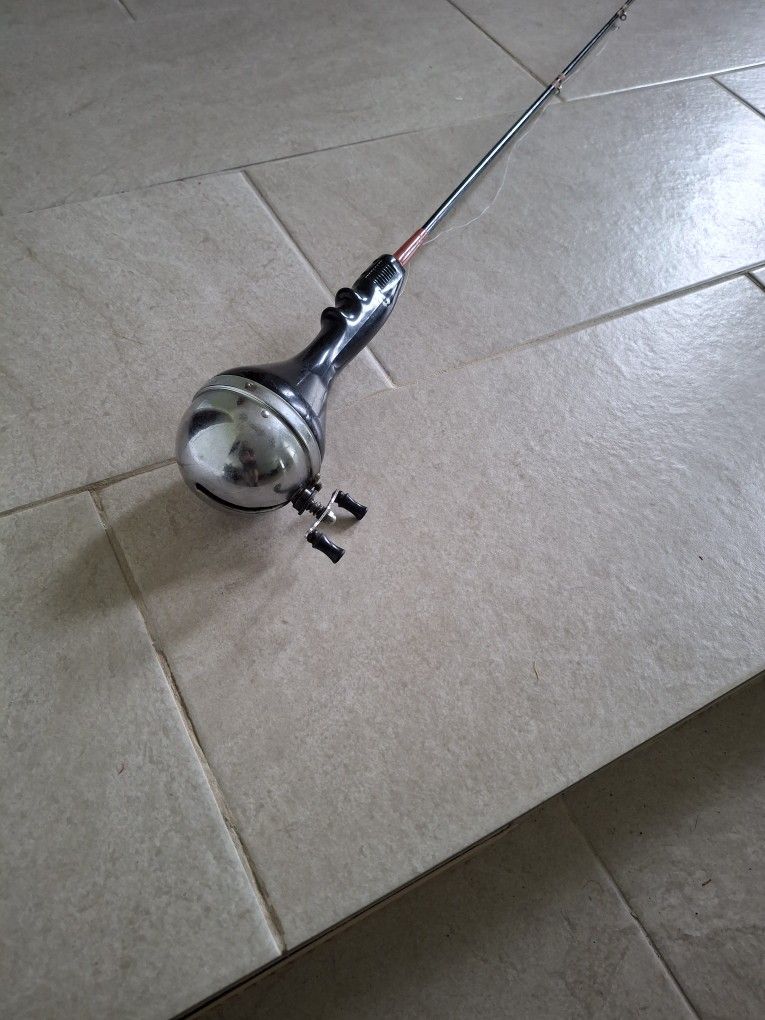 Vintage Whirlaway 75 Fishing Rod