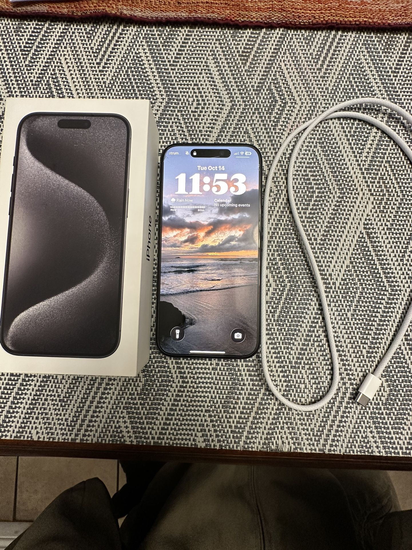 Iphone 15 Pro 256gb UNLOCKED