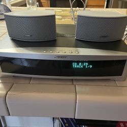 Bose 3-2-1 series lol 2.1 channel home theater system 